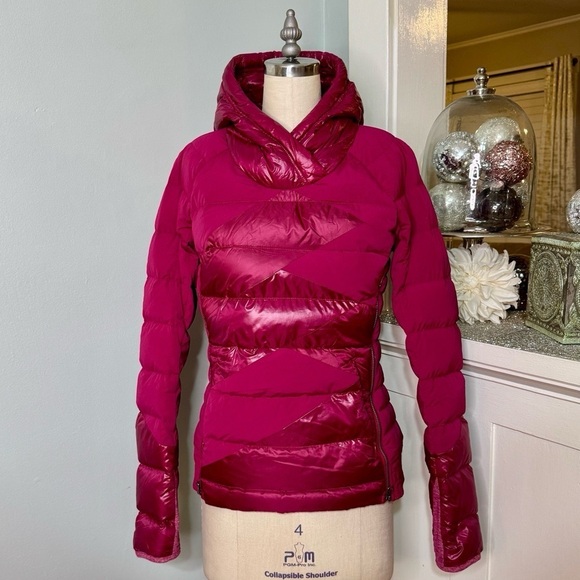 Lululemon Down Right Cozy Pullover Puffer Jacket Berry Rumble Winter Coat Size 4 - Picture 8 of 14